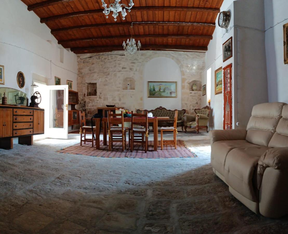 Agriturismo Giannavi ปาลัซโซ อาเกรอิเด ภายนอก รูปภาพ