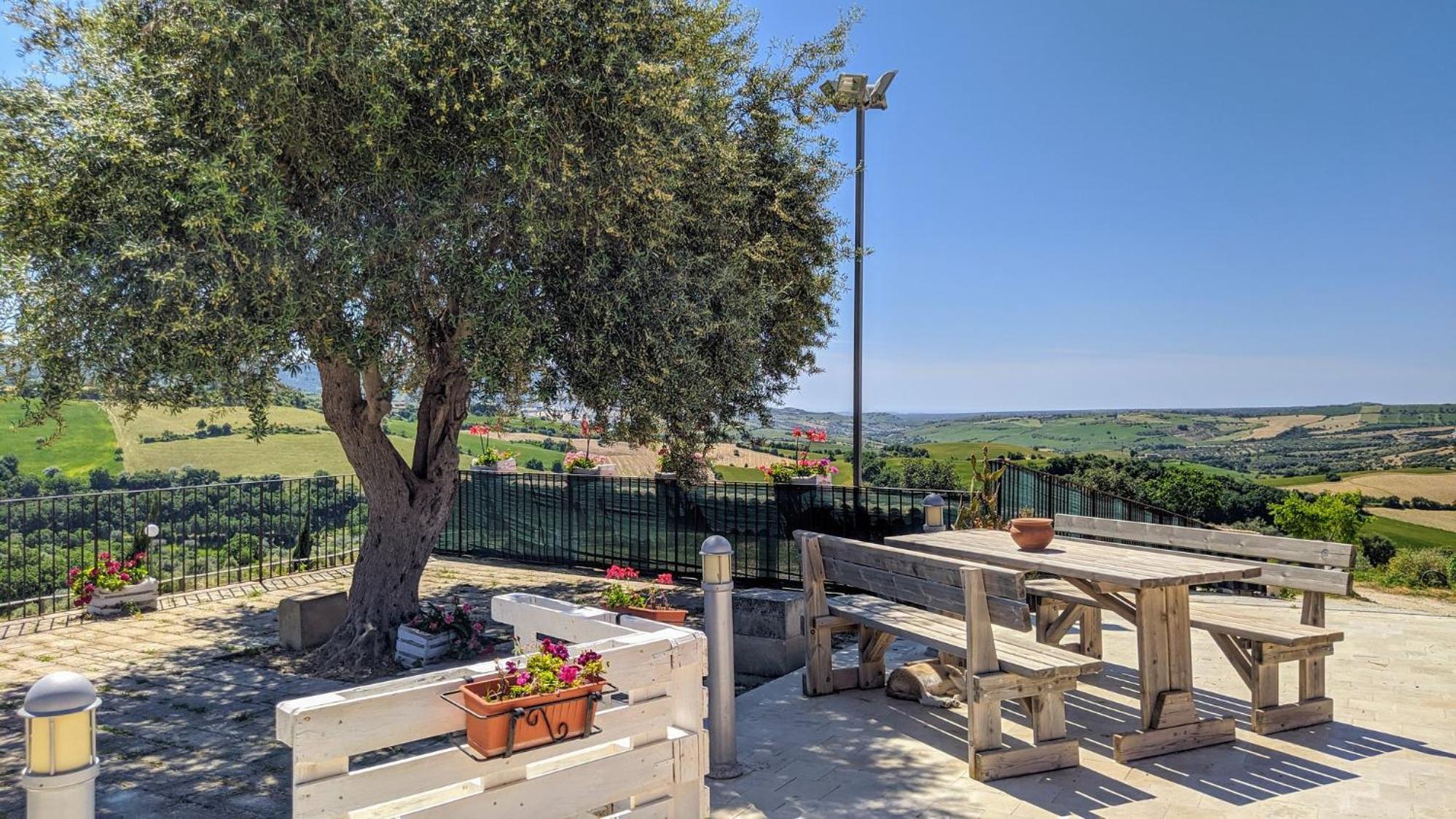 Agriturismo Giannavi ปาลัซโซ อาเกรอิเด ภายนอก รูปภาพ
